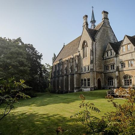 The Convent Hotel Stroud  Kültér fotó